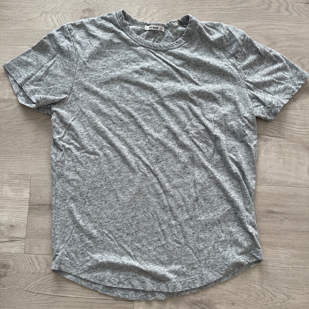 Buck Mason Tee shirt gray medium